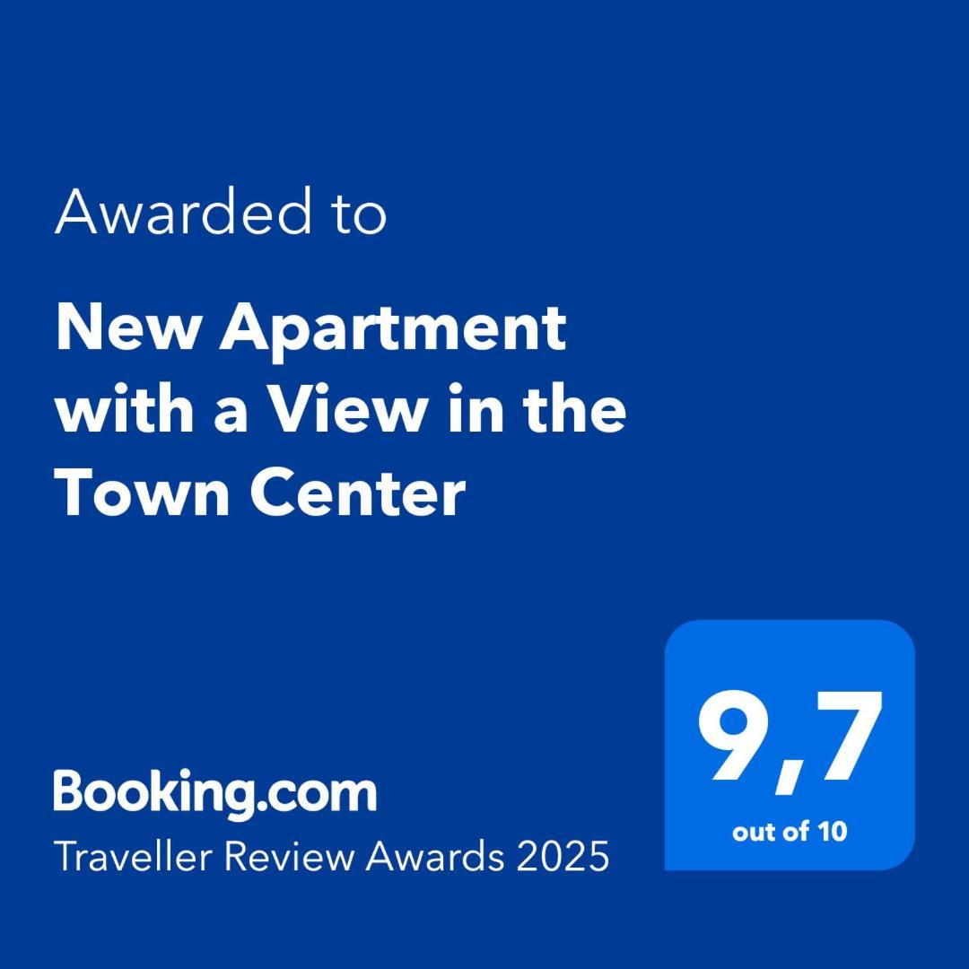New Apartment With A View In The Town Center Narva Exterior foto
